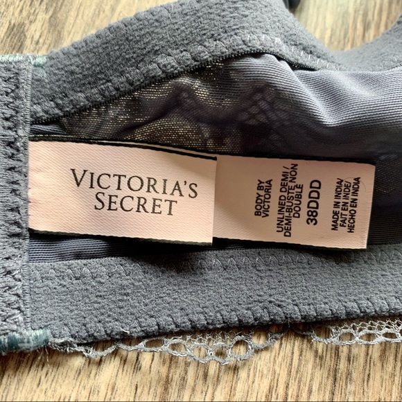 Victoria’s Secret Body by Victoria Unlined Demi Bra Size 38DDD Racer-back Lacey - Picture 4 of 9